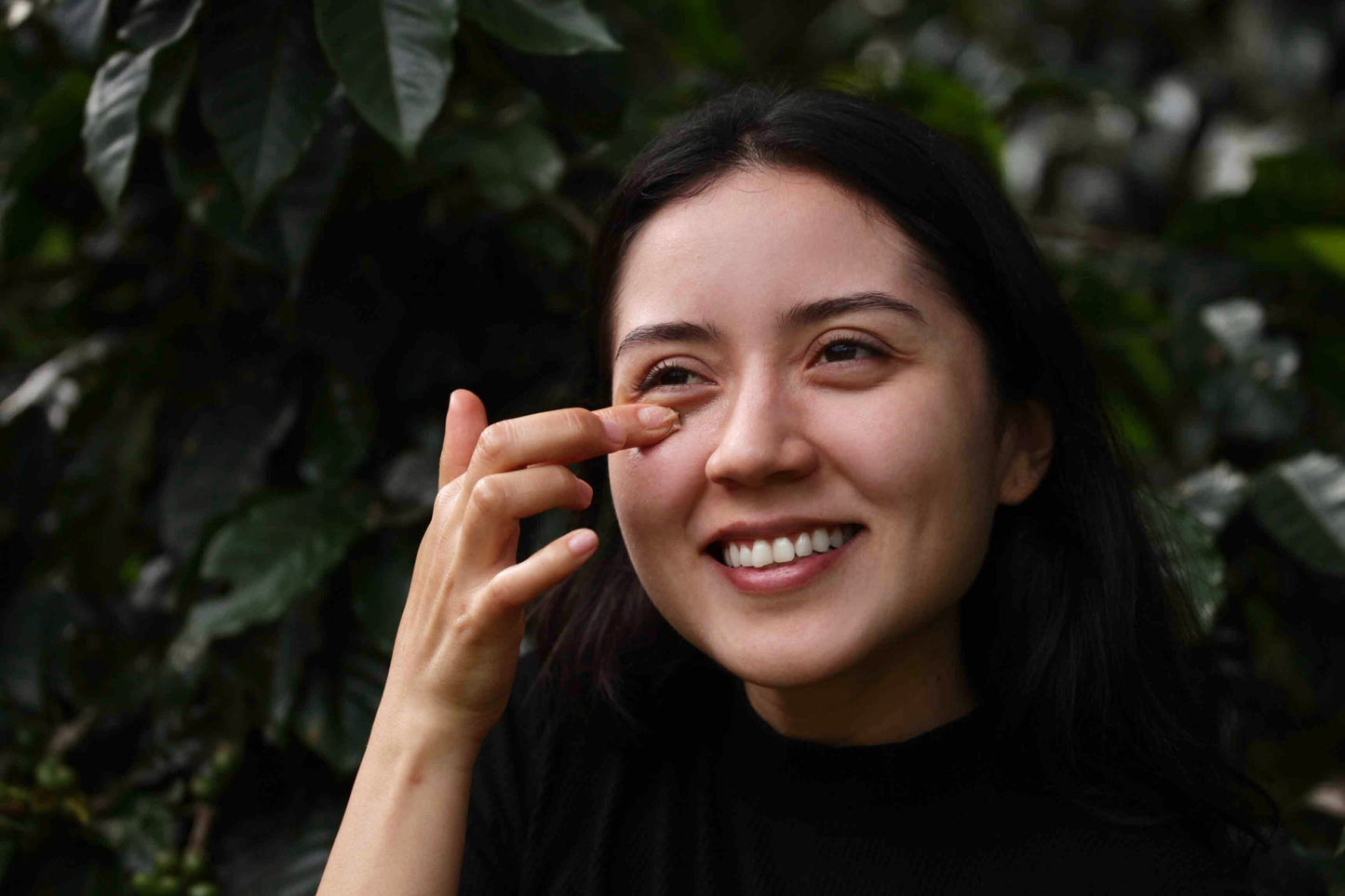 Crème pour les yeux à base de café